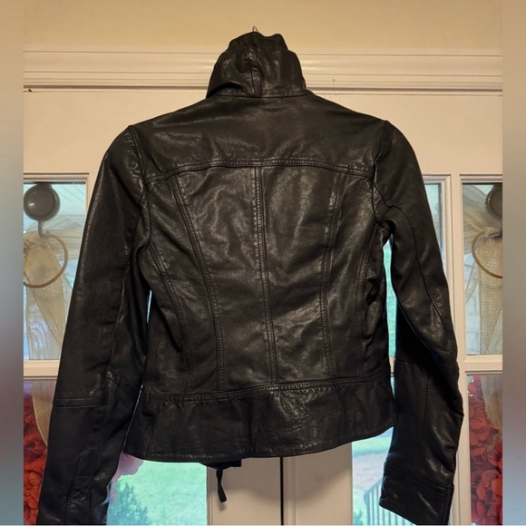 AllSaints Women's Belvedere Leather
Biker Jacket - Picture 4 of 5